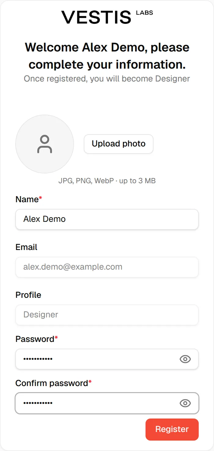 The registration form with the photo uploader, a fixed email and role, and the password fields